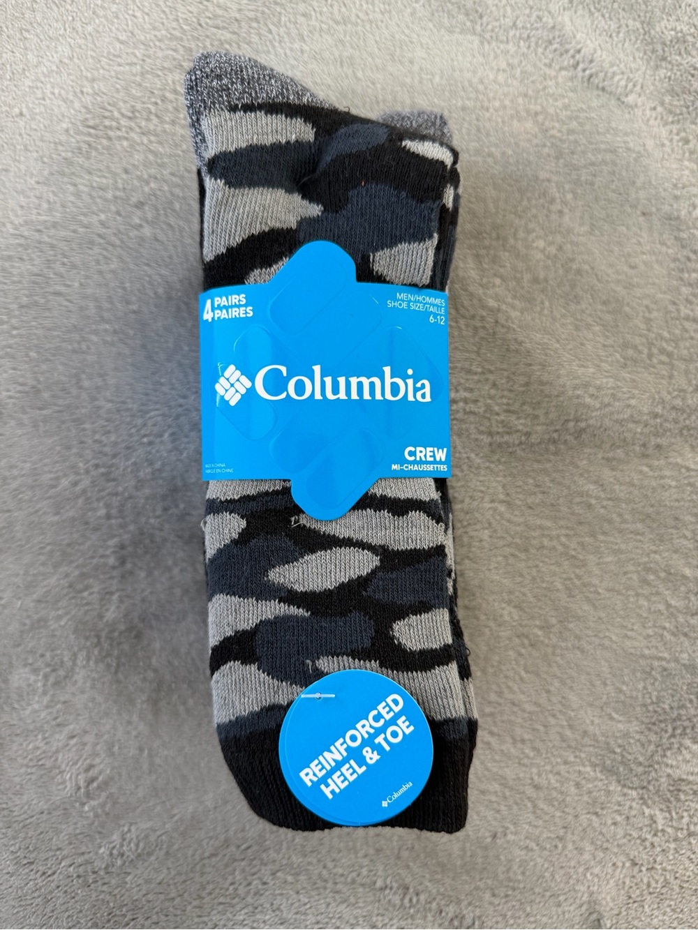 (4 Pairs) Columbia Men's Crew Socks - Black, Gray & Dark Blue Camo